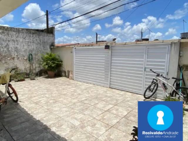 #114 - Casa para Venda em Recife - PE